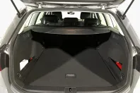 Volkswagen Passat din 2022 cu 82.300 km - oferta VOL246855 - foto 12