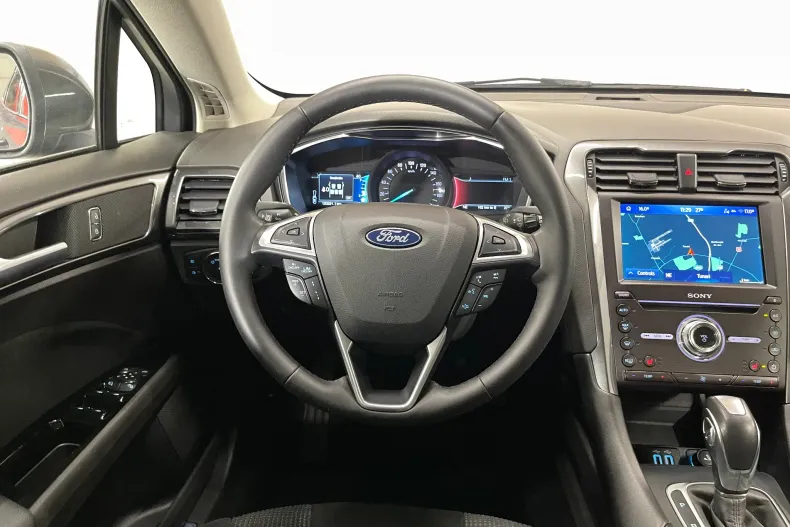Ford Mondeo din 2022 cu 120.221 km - oferta FOR246857 - foto 6
