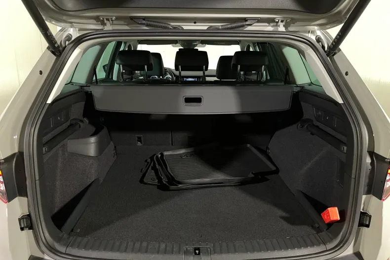Skoda Kodiaq din 2022 cu 80.156 km - oferta SKO246858 - foto 12