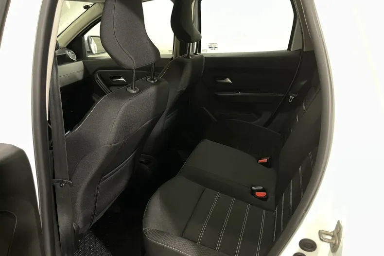 Dacia Duster din 2023 cu 107.837 km - oferta DAC246859 - foto 11