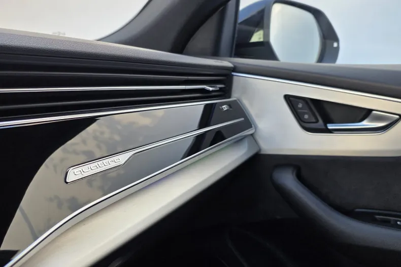 Audi Q8 din 2020 cu 123.500 km - oferta AUD246874 - foto 16