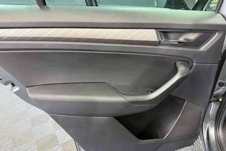 Skoda Kodiaq din 2023 cu 107.542 km - oferta SKO246875 - foto 24