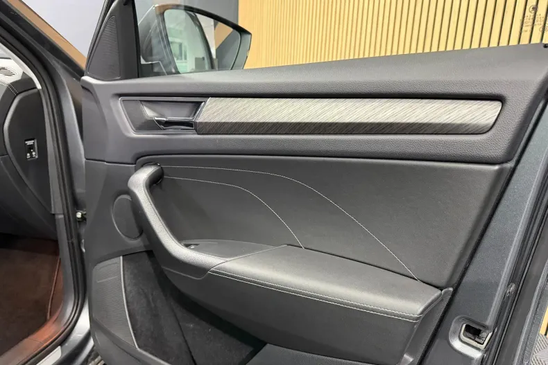 Skoda Kodiaq din 2023 cu 107.542 km - oferta SKO246875 - foto 34