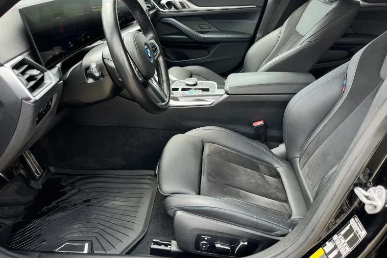 BMW i4 (Seria 4) din 2023 cu 30.665 km - oferta BMW246878 - foto 10