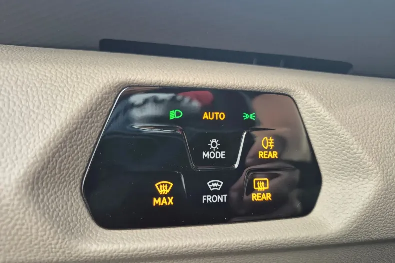 Volkswagen Multivan din 2026 cu 1.000 km - oferta VOL246887 - foto 20