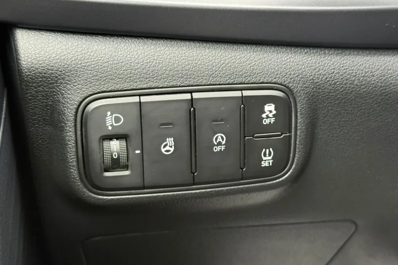 Hyundai i20 din 2024 cu 31.834 km - oferta HYU246889 - foto 22