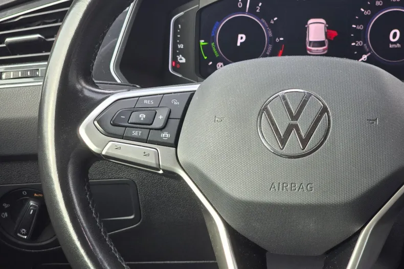 Volkswagen Tiguan din 2021 cu 99.250 km - oferta VOL246896 - foto 27