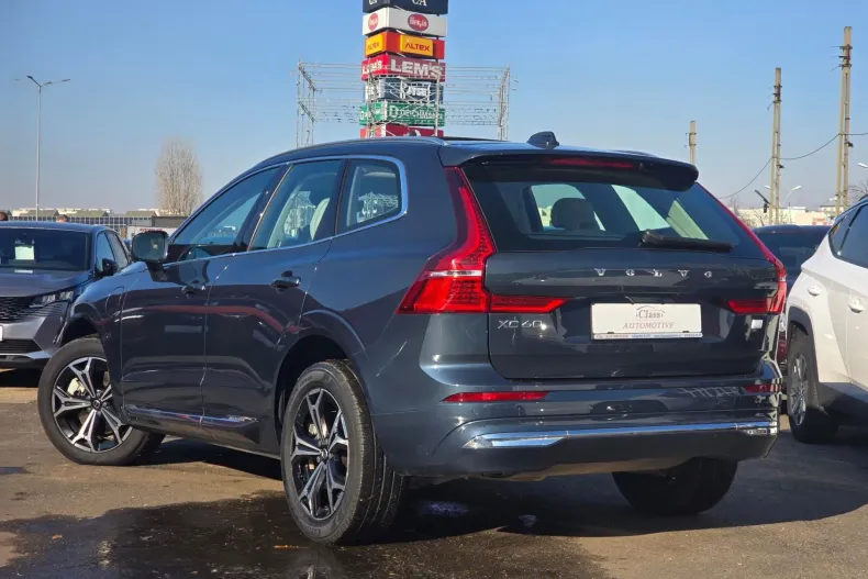 Volvo XC60 din 2021 cu 95.700 km - oferta VOL246897 - foto 5