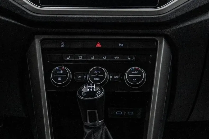 Volkswagen T-Roc din 2021 cu 100.000 km - oferta VOL246901 - foto 4