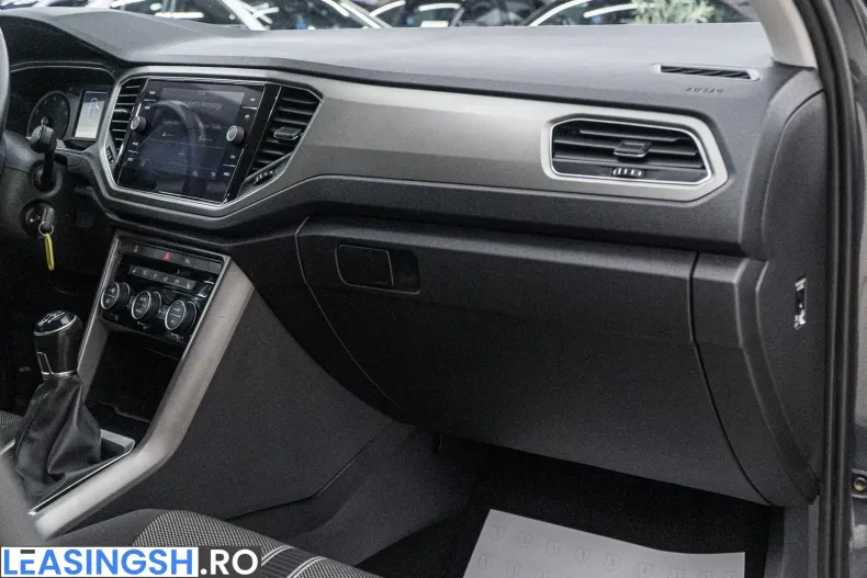 Volkswagen T-Roc din 2021 cu 100.000 km - oferta VOL246901 - foto 32