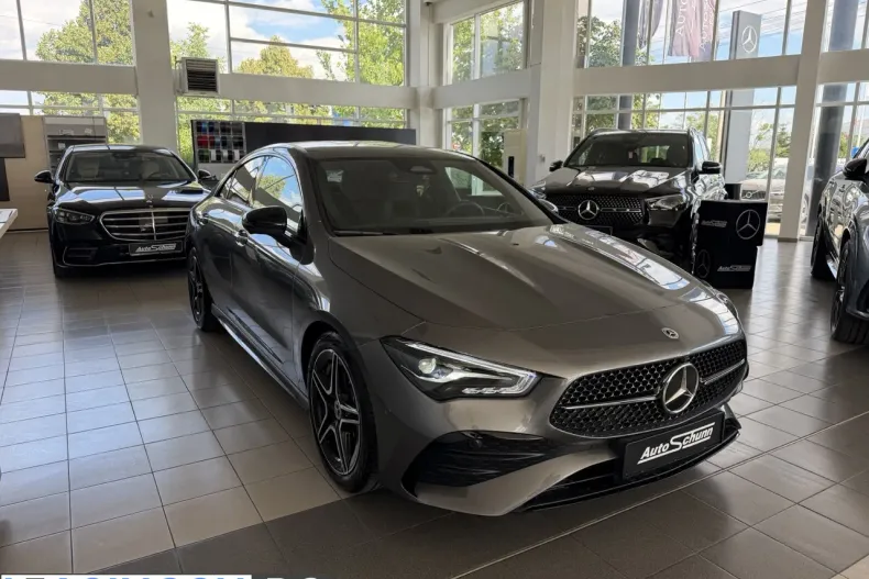 Mercedes-Benz CLA 200 (Clasa CLA) din 2025 cu 12.015 km - oferta MER246902 - foto 5