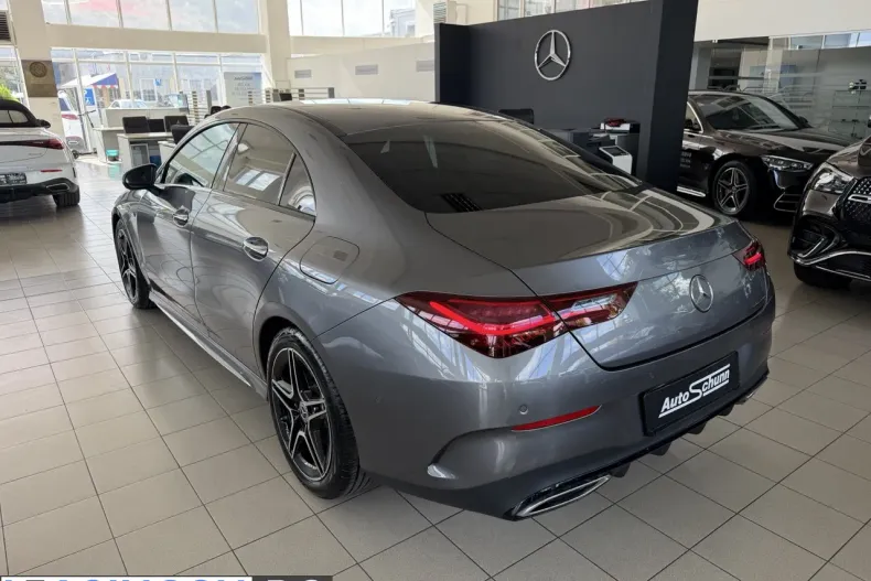 Mercedes-Benz CLA 200 (Clasa CLA) din 2025 cu 12.015 km - oferta MER246902 - foto 8
