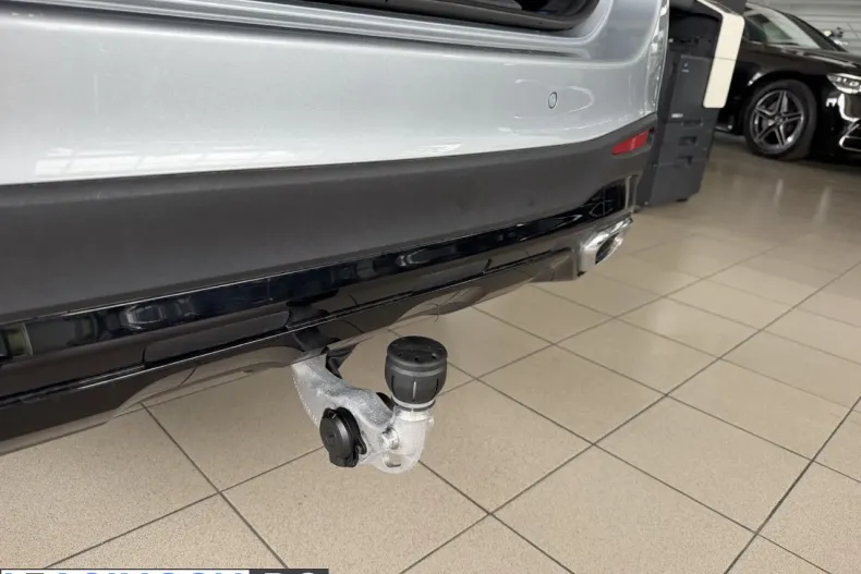 Mercedes-Benz GLC din 2025 cu 9.600 km - oferta MER246903 - foto 11