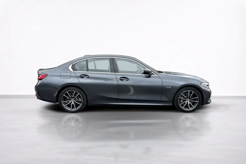 BMW 330e (Seria 3) din 2022 cu 95.252 km - oferta BMW246906 - foto 6