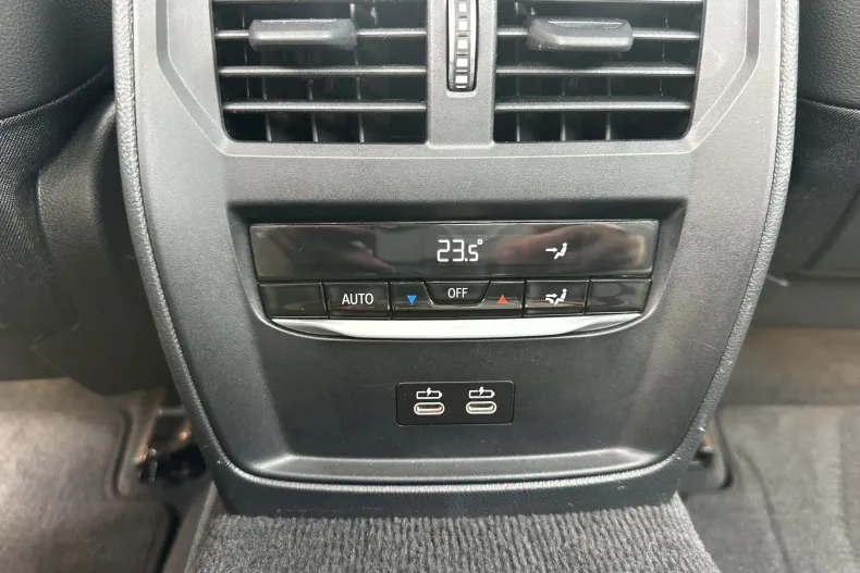 BMW 330e (Seria 3) din 2022 cu 95.252 km - oferta BMW246906 - foto 24
