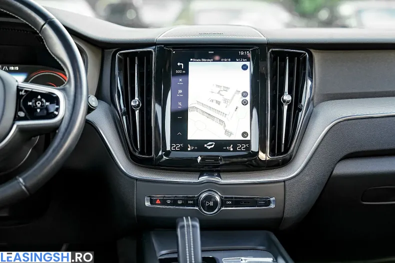 Volvo XC60 din 2021 cu 179.000 km - oferta VOL246918 - foto 29