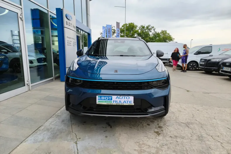 Lynk & Co 01 din 2023 cu 15.800 km - oferta LYN246926 - foto 8