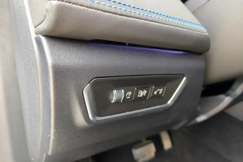 Lynk & Co 01 din 2023 cu 15.800 km - oferta LYN246926 - foto 13