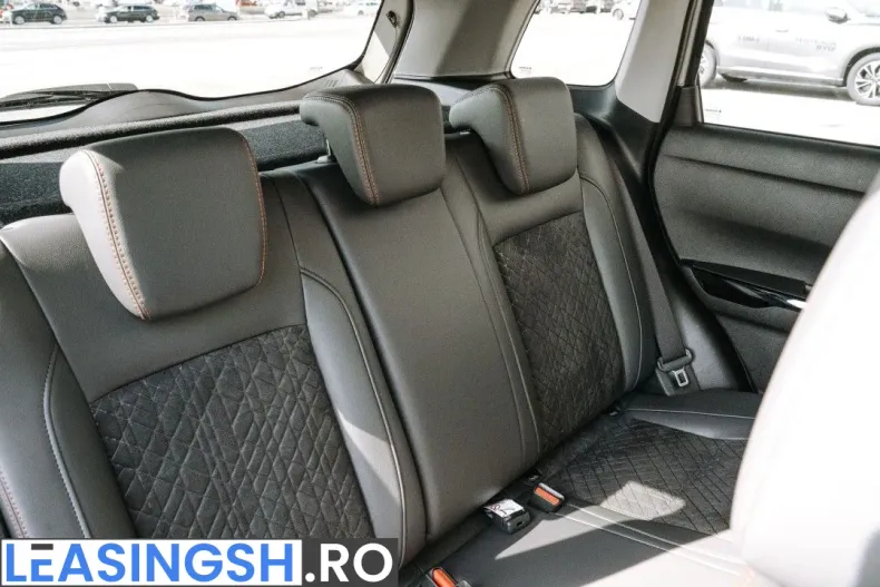 Suzuki Vitara din 2026 cu 1 km - oferta SUZ246932 - foto 10