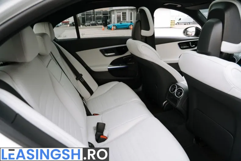 Mercedes-Benz C din 2025 cu 3.300 km - oferta MER246934 - foto 7