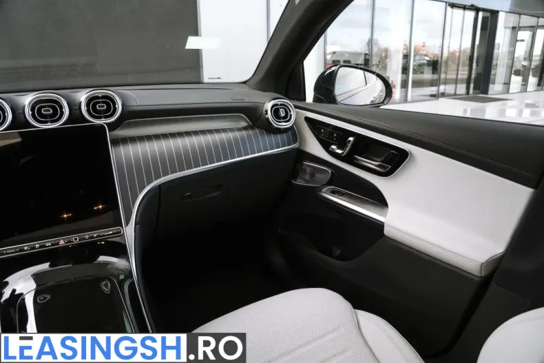 Mercedes-Benz GLC Coupe din 2025 cu 1 km - oferta MER246935 - foto 9