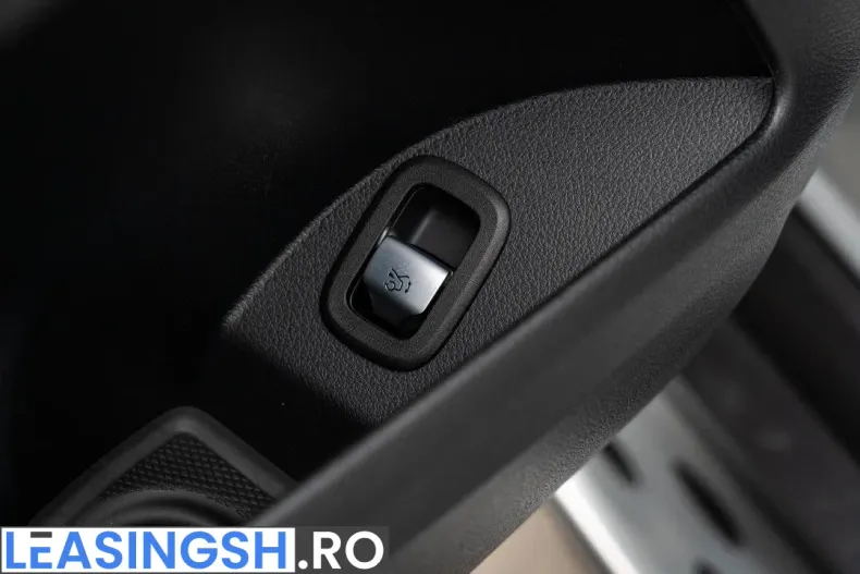Mercedes-Benz GLC din 2025 cu 1 km - oferta MER246936 - foto 36