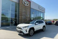 Toyota RAV4 din 2021 cu 145.115 km - oferta TOY246944 - foto 1