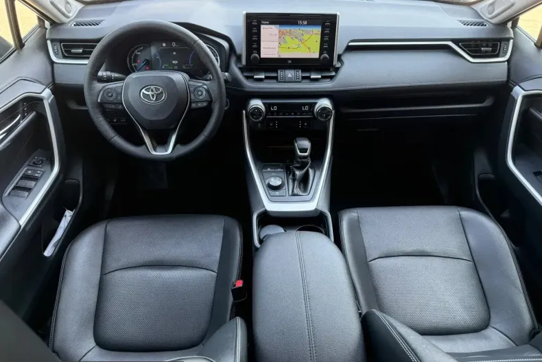 Toyota RAV4 din 2021 cu 145.115 km - oferta TOY246944 - foto 21