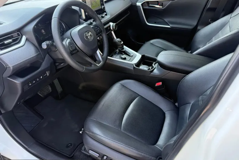 Toyota RAV4 din 2021 cu 145.115 km - oferta TOY246944 - foto 22