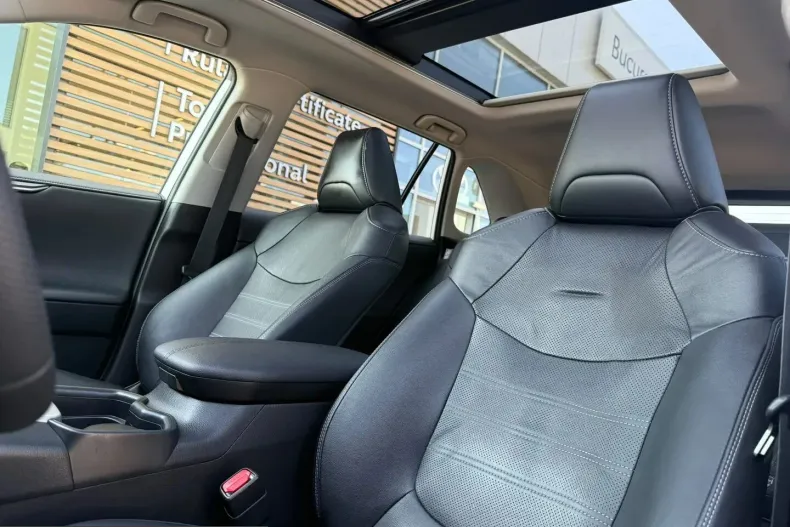 Toyota RAV4 din 2021 cu 145.115 km - oferta TOY246944 - foto 23