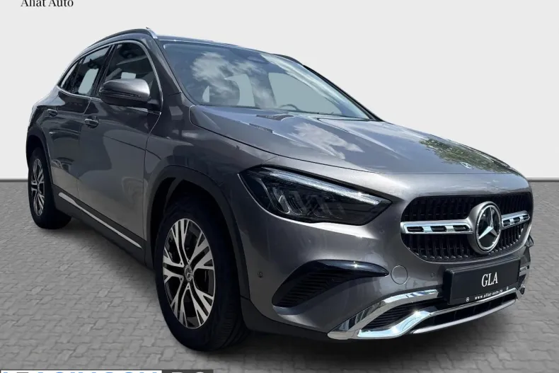 Mercedes-Benz GLA din 2026 cu 4 km - oferta MER246949 - foto 2