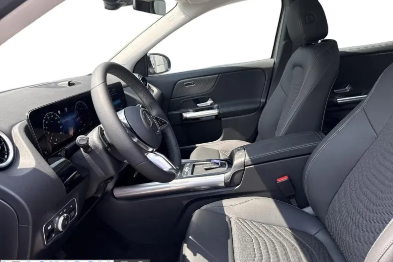 Mercedes-Benz GLA din 2026 cu 4 km - oferta MER246949 - foto 7