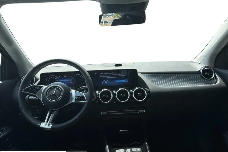 Mercedes-Benz GLA din 2026 cu 4 km - oferta MER246949 - foto 10