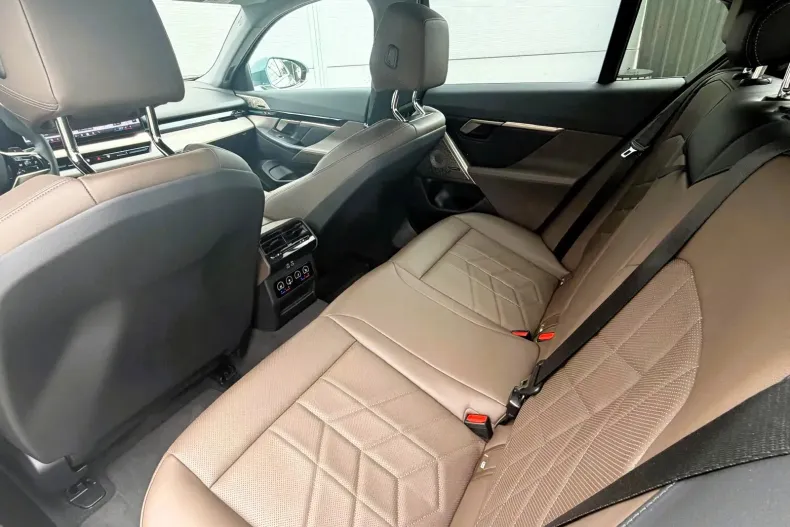 BMW 520d (Seria 5) din 2024 cu 40.924 km - oferta BMW246953 - foto 17