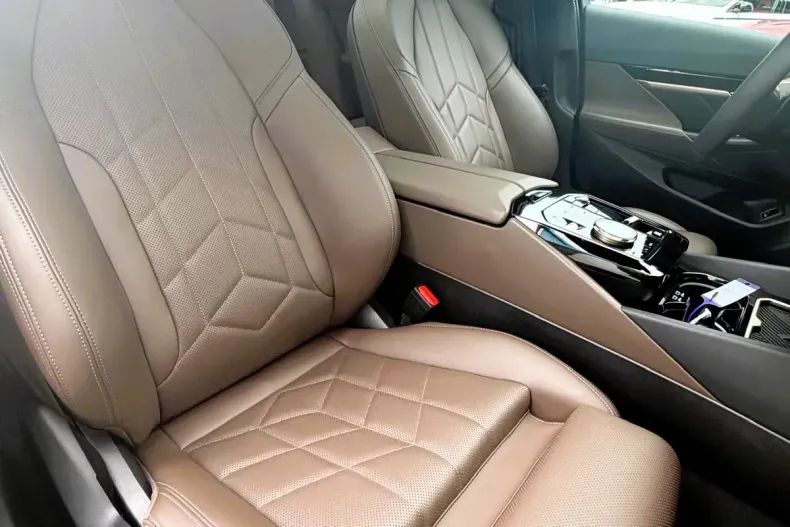 BMW 520d (Seria 5) din 2024 cu 40.924 km - oferta BMW246953 - foto 22