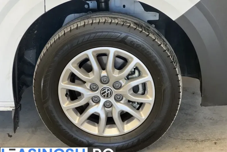 Volkswagen Caravelle din 2025 cu 12.500 km - oferta VOL246961 - foto 5