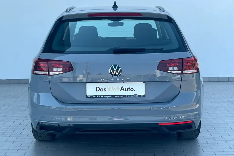 Volkswagen Passat din 2023 cu 68.121 km - oferta VOL246964 - foto 6