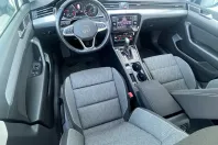 Volkswagen Passat din 2023 cu 68.121 km - oferta VOL246964 - foto 8