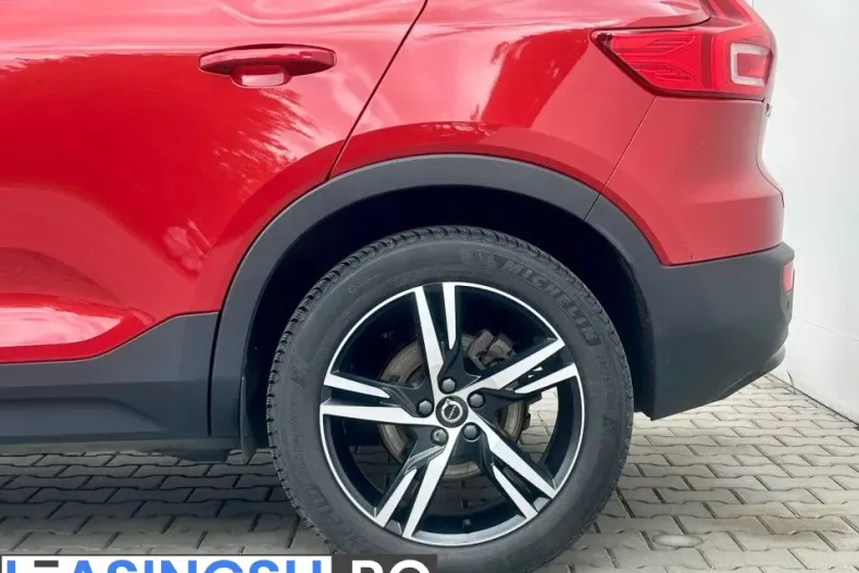 Volvo XC40 din 2023 cu 55.125 km - oferta VOL246965 - foto 5