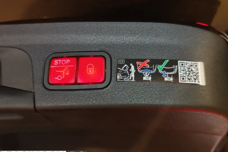 Mercedes-Benz GLE din 2026 cu 1 km - oferta MER246967 - foto 16