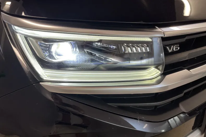 Volkswagen Amarok din 2024 cu 77.587 km - oferta VOL246969 - foto 26