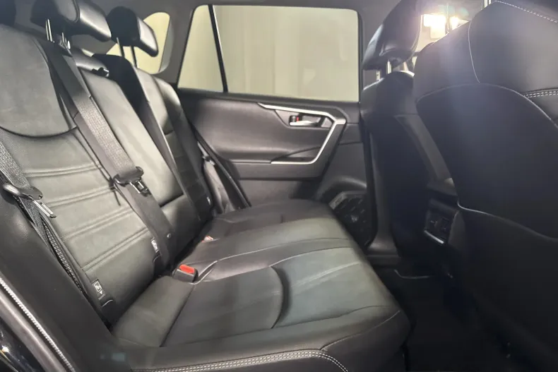 Toyota RAV4 din 2022 cu 148.646 km - oferta TOY246971 - foto 12