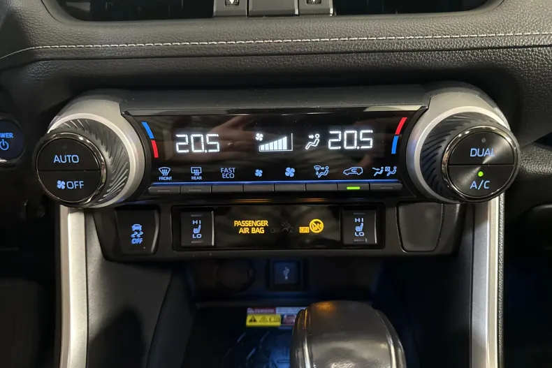 Toyota RAV4 din 2022 cu 148.646 km - oferta TOY246971 - foto 18