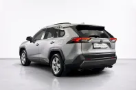 Toyota RAV4 din 2021 cu 100.742 km - oferta TOY246972 - foto 3