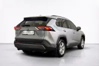 Toyota RAV4 din 2021 cu 100.742 km - oferta TOY246972 - foto 5