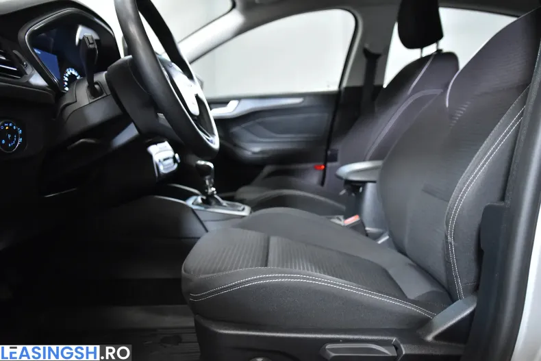 Ford Focus din 2022 cu 92.216 km - oferta FOR246974 - foto 23