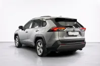 Toyota RAV4 din 2021 cu 171.957 km - oferta TOY246975 - foto 3