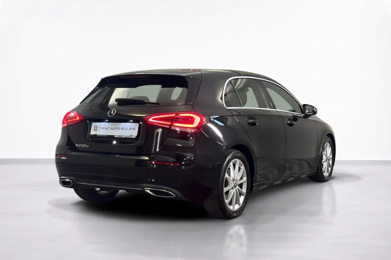 Mercedes-Benz A 200 (Clasa A) din 2021 cu 59.942 km - oferta MER246977 - foto 5