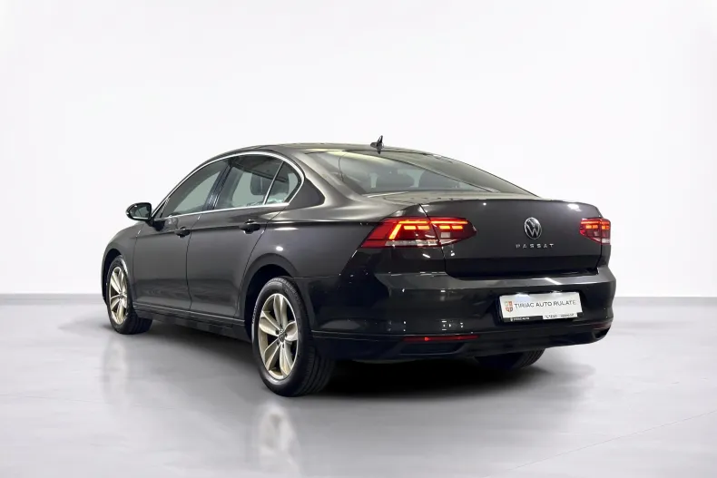 Volkswagen Passat din 2021 cu 148.730 km - oferta VOL246983 - foto 3
