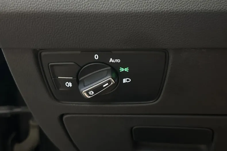 Volkswagen Passat din 2021 cu 148.730 km - oferta VOL246983 - foto 15